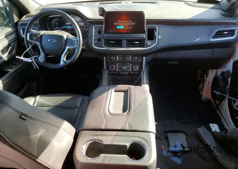 2022 Chevrolet Suburban K1500 Z71 z USA, uszkodzony, nr VIN 1GNSKDKD5NR275738